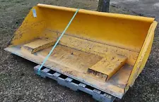 90" Width Fork Mounted Low Profile Telehandler Bucket