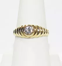 14K DIAMOND SOLITAIRE GROOVED DESIGNER RING- ESTATE SALE- CLEARANCE SALE