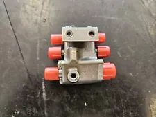 Lycoming T53 Flow Divider