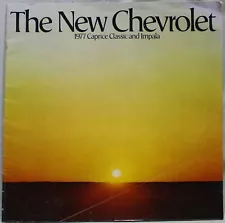 1977 CHEVROLET IMPALA & CAPRICE AUTOMOBILE CAR ADVERTISING SALES BROCHURE GUIDE