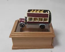 Dolls house ARTISAN TALLER TARGIONI OLD FASHIONED OMNIBUS TOY IN WOODEN BOX