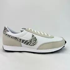 Size 9.5 womens Nike Daybreak SE Leopard White Sneaker Suede Shoe NEW IN BOX