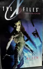 1998 Amalgamated X-Files Fight The Future ALIEN Maquette STATUE #2616BOXED