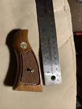 Smith & Wesson S&W Vtg Factory Walnut K-Frame Square Butt Wood Grips w/screw