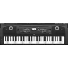 Yamaha DGX-670 88-Key Portable Grand Black