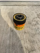 Enerpac RHW 200 Hydraulic Holl-O-Cylinder 20 Tons Capacity Hollow Ram