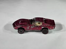 Hot Wheels Redline 'Custom Corvette' Rose US