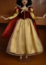 Disney Deluxe Dress for Singing or 17" Limited Edition Doll Princess Snow White