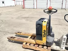 Yale Electric Pallet Jack Lift Truck - Model# MBP040-EN24T2748 - 24 Volts