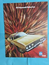 1971 PLYMOUTH "POLICE CARS---FURY & SATELLITE PURSUIT" Car Dealer Sales Brochure