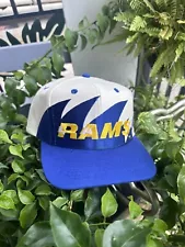 VTG L.A. Rams Shark tooth Iconic 90's Logo Athletic Snapback Hat NFL