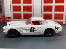 1961 61 Chevy Corvette Racer White Opening Hood 1/64 Limited Edition