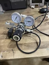 SR Aquarstik Dual Stage Co2 Regulator Used