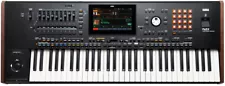 Korg PA5X61 61-Key Professional Keyboard / Arranger With Color Touch Screen MINT