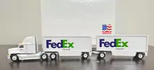 FedEx Ground Federal Express Dropbed Doubles 2000 Winross Truck FLD 120