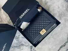 chanel boy bag with handle