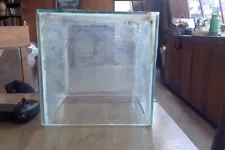 rimless fish tank aquarium, dirty but works.