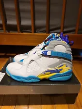 Size 9.5 - Jordan 8 Retro White Aqua 2007