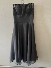 Black cocktail dress Strapless Size 6 Mari Lee Double lined for fullness