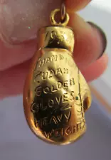 ANTIQUE 1938 CHAMPION Cudahy Wisconsin GOLDEN GLOVES HEAVYWEIGHT BOXING PENDANT