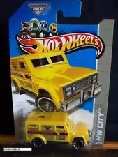 2013 HOT WHEELS #48 -1 ARMORED TRUCK YELLO BODY YELO 5SPðð 13 AMER G4L CA