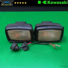 1999 KAWASAKI PRAIRIE 300 KVF300B HEADLIGHT HEAD LIGHT LAMP SET PAIR 23007-1274 (For: Kawasaki Prairie 300)