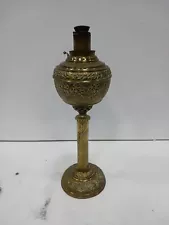 Vintage Oil lamp 19 in