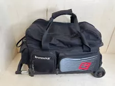 Brunswick double ball Bowling carrying case Bag with wheels 2 Ball Bar Roller