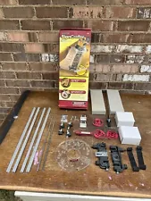 MILESCRAFT 1206 ROUTER SIGNCRAFTER WOOD SIGN MAKER ROUTING KIT W/ TEMPLATES