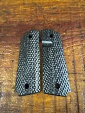 Excellent Checkered G10 For Ambi Safety Colt 1911 Government Models. (256)