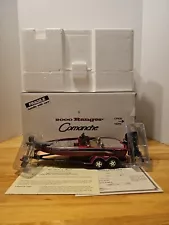 Ranger Comanche 519 VS 2000 Danbury Mint 1:24 Diecast Mercury Outboard MIB