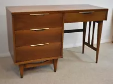 Mid Century Desk by Kent Coffey, Tableau Collection