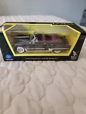 1949 CADILLAC COUPE DEVILLE CONVERTIBLE BLACK 1/43 DIECAST ROAD SIGNATURE 94223