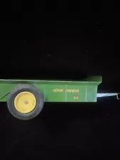 JOHN DEERE FARM TRACTOR TOW BEHIND MANURE SPREADER NEW FREE SHIP