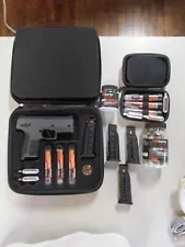 Byrna SD (Self Defense) Pepper Spray Gun w/ Extra Accessories (Tested/Works)