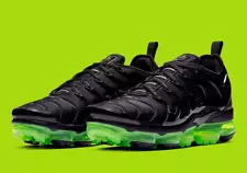 Men's Nike Air VaporMax TN Plus black/fluorescent green air cushion shoes