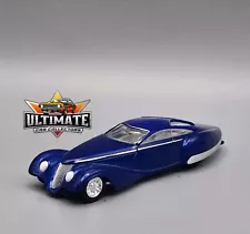 Chip Foose Manhattan Original Custom Design Collectible 1:64 Scale Collector Car