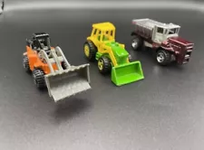 Hot Wheels :Wheel Loader, Oshkosh Snow Plow & Tractor from Farm Country 5pk 1997