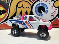 HTF Hot PINK INTERIOR! Hot Wheels White Nissan Hardbody LOOSE BLISTER PULL MINT