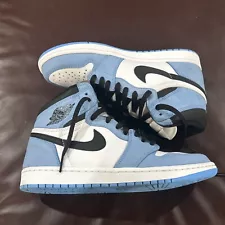 Size 10 - Jordan 1 Retro OG High University Blue