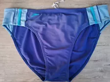 Speedo Vintage swimwear for men, great design, brief style, size 8 (XXL)