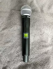 Shure UR2-H4 518-578 MHZ Beta58A wireless handheld microphone for UR4D H4 band