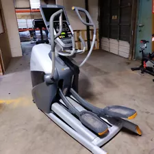 Octane XT4700 Elliptical