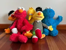 KAWS Sesame Street Uniqlo Plush Complete Set