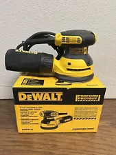 DeWALT DWE6421 3 Amp 5-Inch 12,000 OPM Short Height Random Orbit Sander