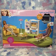 Vintage Barbie Dolls House 1999 - Light Up Family Room Rare - NIB