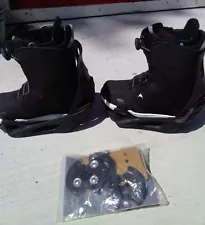 snowboard Womens Burton Step On Boots (Size 10) and step on Bindings (Size L)