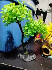 Lot of Assorted Aquarium Fish Tank Decor Coral & Plants Resin 13 Items Mint Con