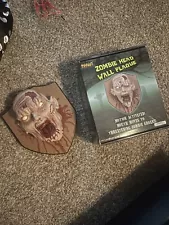 RARE Mounted ZOMBIE HEAD WALL PLAQUE Spirit Halloween Prop Animated w/ Sound