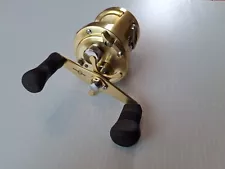 CLEAN!! Shimano Calcutta TE 400 Level Wind fishing Reel